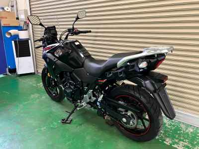 Suzuki GSR250