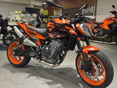 KTM 890 Duke GP 2023