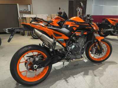 KTM 890 Duke GP 2023