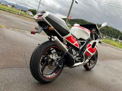 Yamaha TZR250R