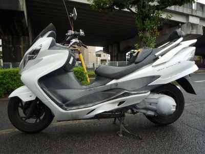 Suzuki Skywave 400