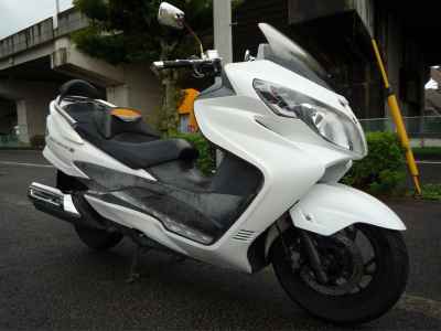 Suzuki Skywave 400