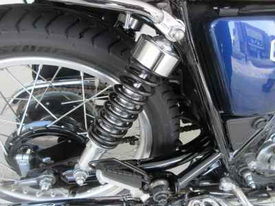 Yamaha SR400 2022