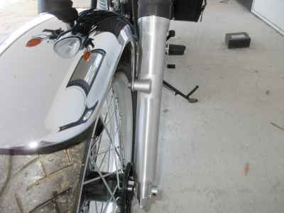 Yamaha SR400 2022