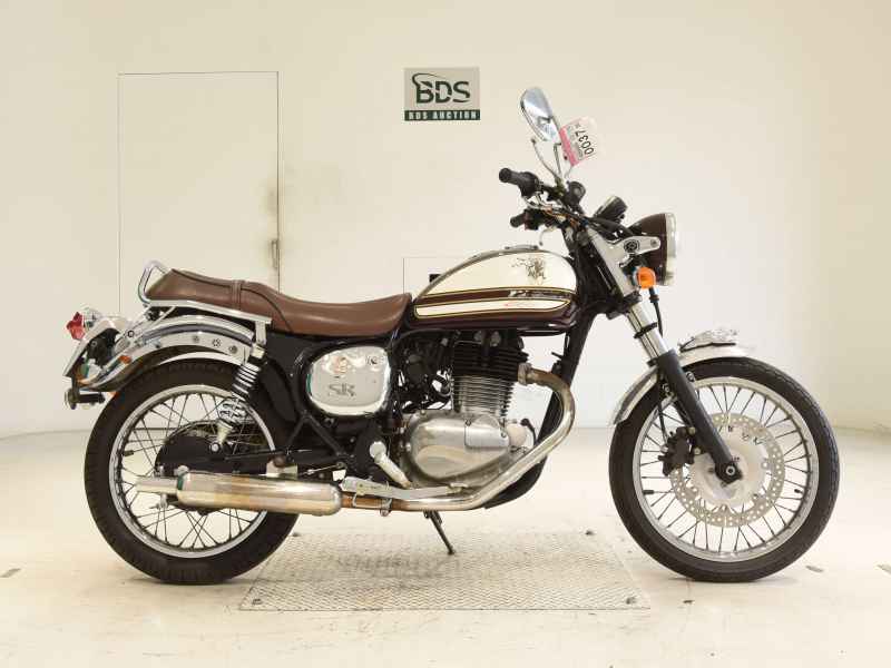Kawasaki Estrella 2016