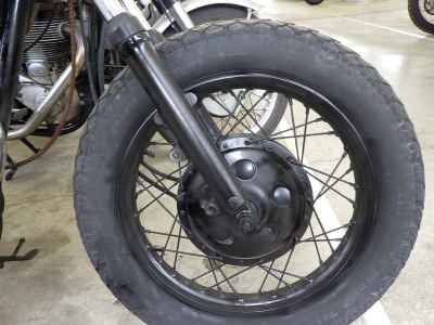 Yamaha SR400