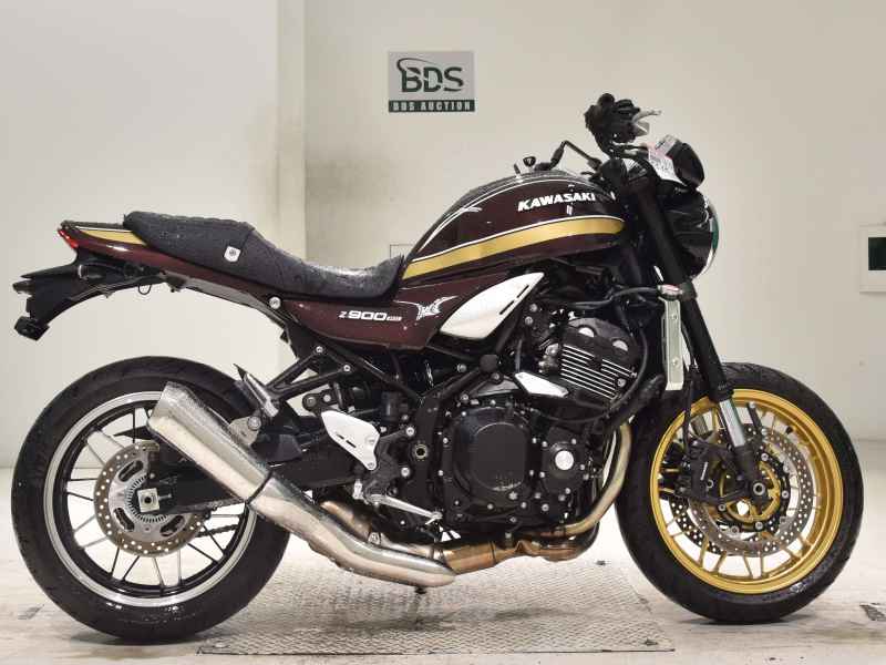 Kawasaki Z900RS 2025
