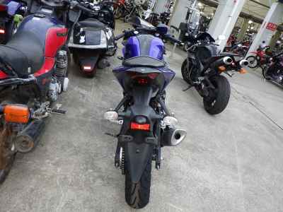 Yamaha YZF-R25 2018