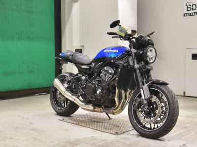 Kawasaki Z900RS 2024