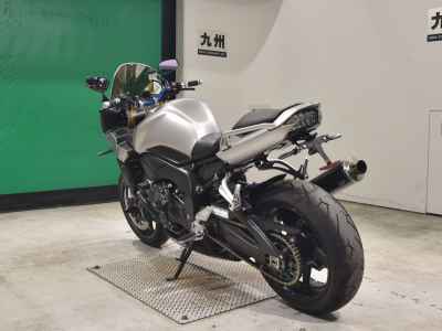 Yamaha YZF-R1 2006