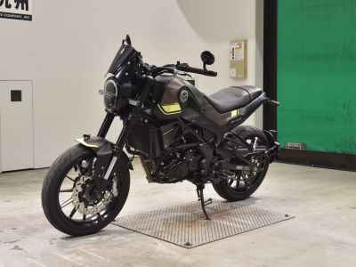 Benelli Leoncino 250 2021