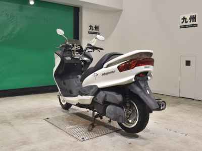 Yamaha Majesty 250