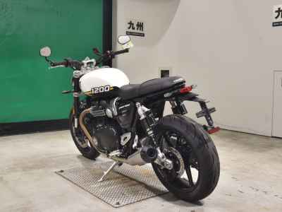 Triumph Speed Twin 1200 2025