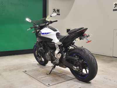 Yamaha MT-07 2015