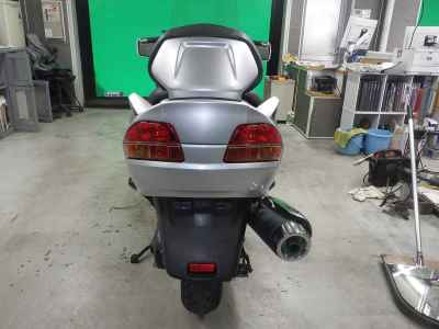 Suzuki Skywave 650LX 2005