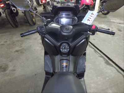 Yamaha XMAX 250 2023