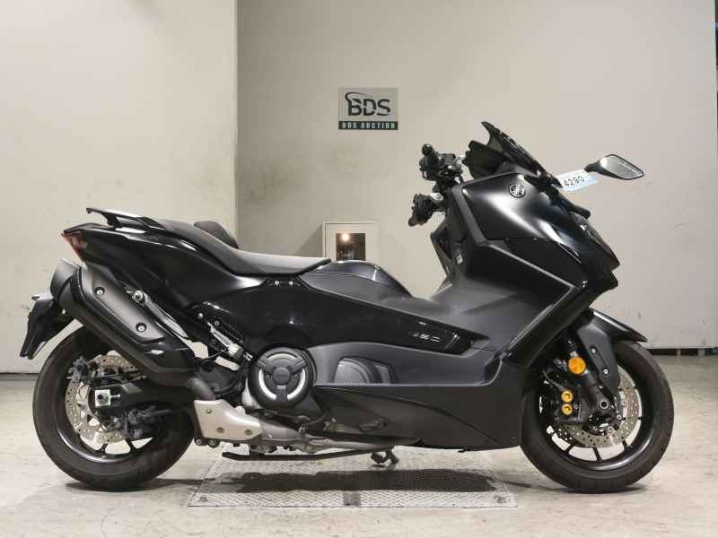 Yamaha TMAX 560T 2023