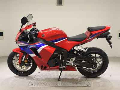Honda CBR600RR 2024