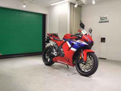 Honda CBR600RR 2024