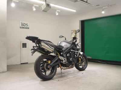 Triumph Street Triple R 2009