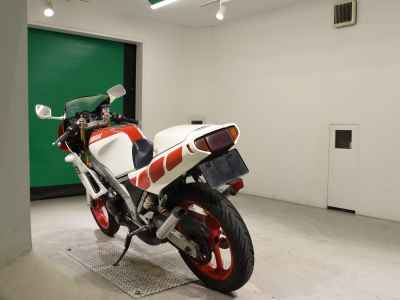 Yamaha TZR250