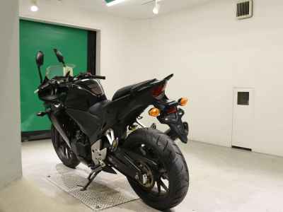 Honda CBR400R 2014