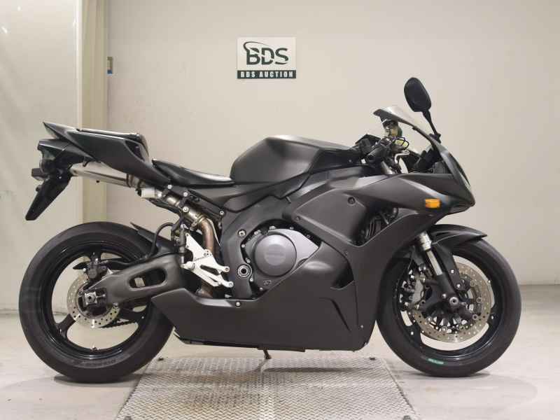 Honda CBR1000RR 2008