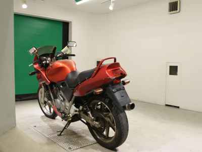 Honda VT250F Xelvis