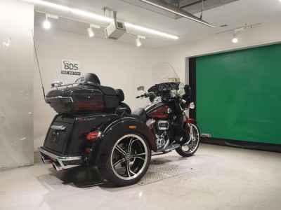 Harley-Davidson Electra Glide FLHTKSE1920 2022