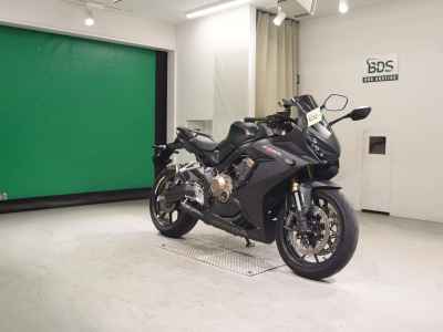 Honda CBR650R 2019