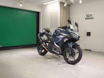 Kawasaki Ninja 400 2021