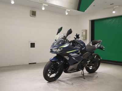 Kawasaki Ninja 400 2021