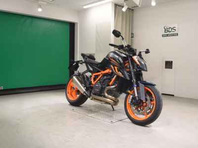 KTM 1290 Super Duke R 2024
