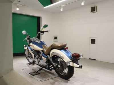 Yamaha XVS250 Drag Star