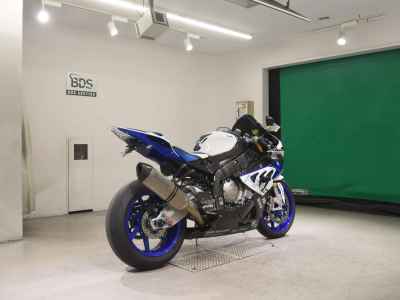 BMW HP4 2014