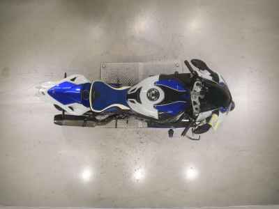 BMW HP4 2014