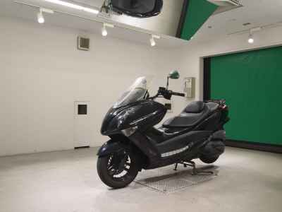 Yamaha Majesty 250
