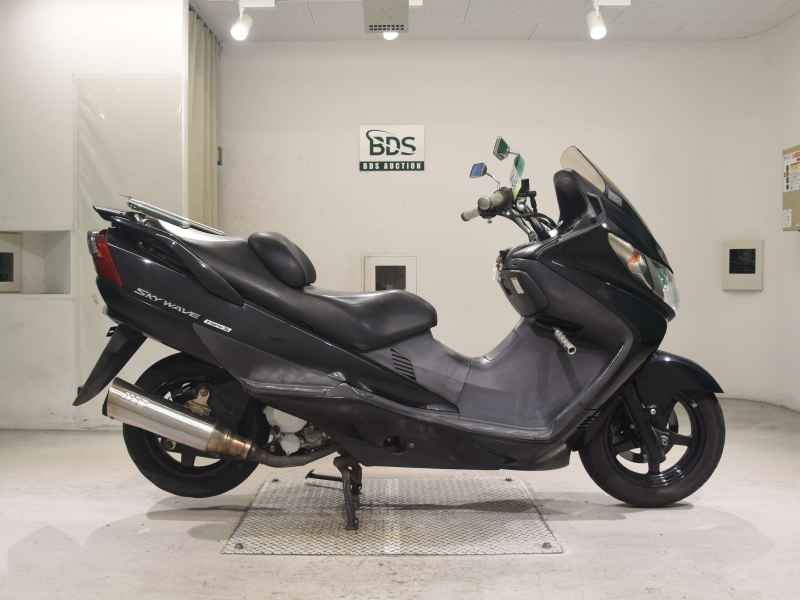 Suzuki Skywave 250S