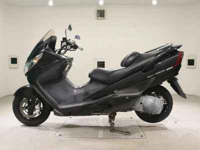Suzuki Skywave 250S