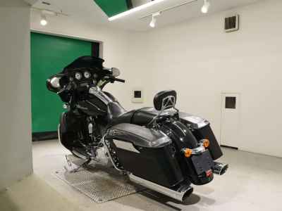 Harley-Davidson Street Glide FLHX1580 2010