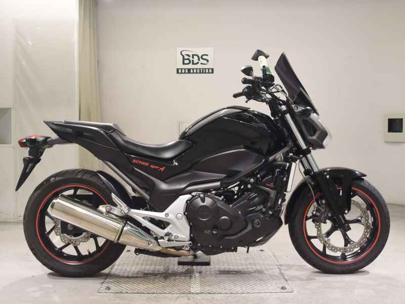 Honda NC700S 2013