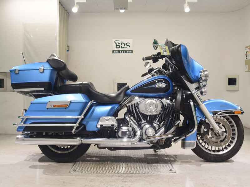 Harley-Davidson Electra Glide FLHTC1580 2010