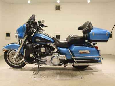 Harley-Davidson Electra Glide FLHTC1580 2010