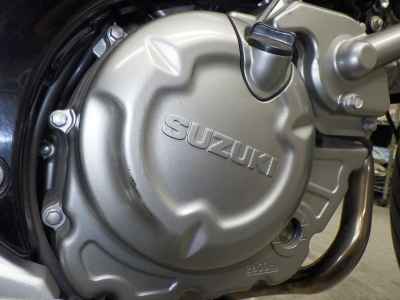 Suzuki Gladius SFV400 2012
