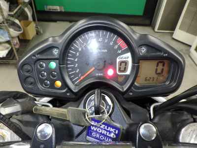 Suzuki Gladius SFV400 2012