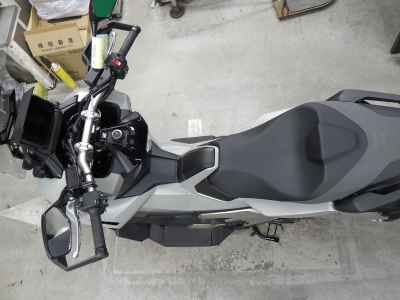 BRP X-ADV750 2025
