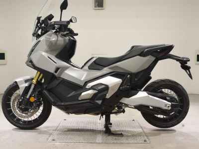 BRP X-ADV750 2025