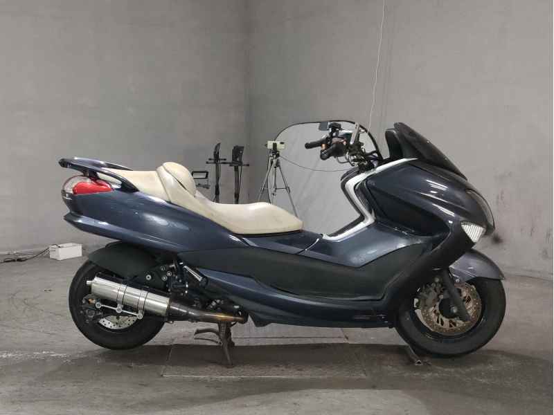 Yamaha Majesty 250