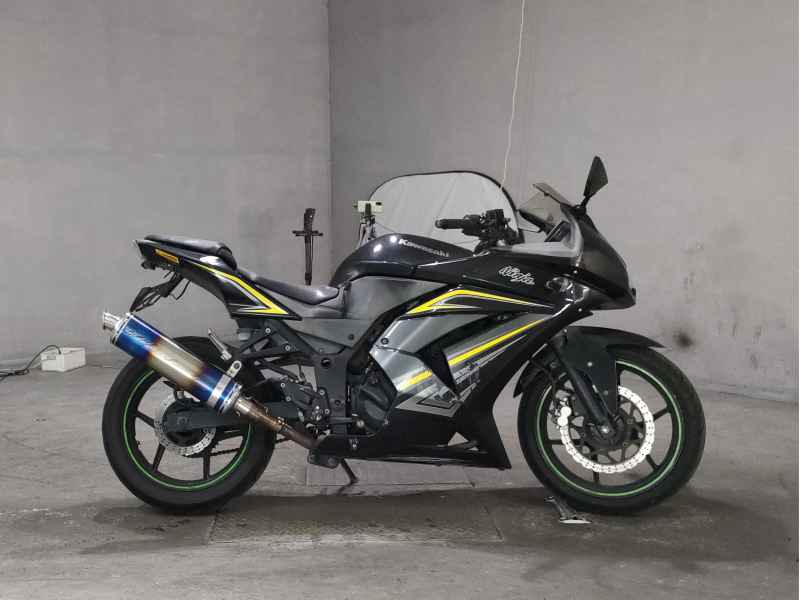 Kawasaki Ninja 250R 2012