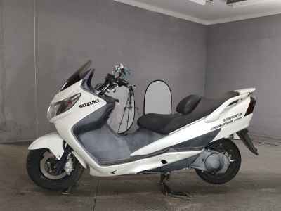 Suzuki Skywave 250S
